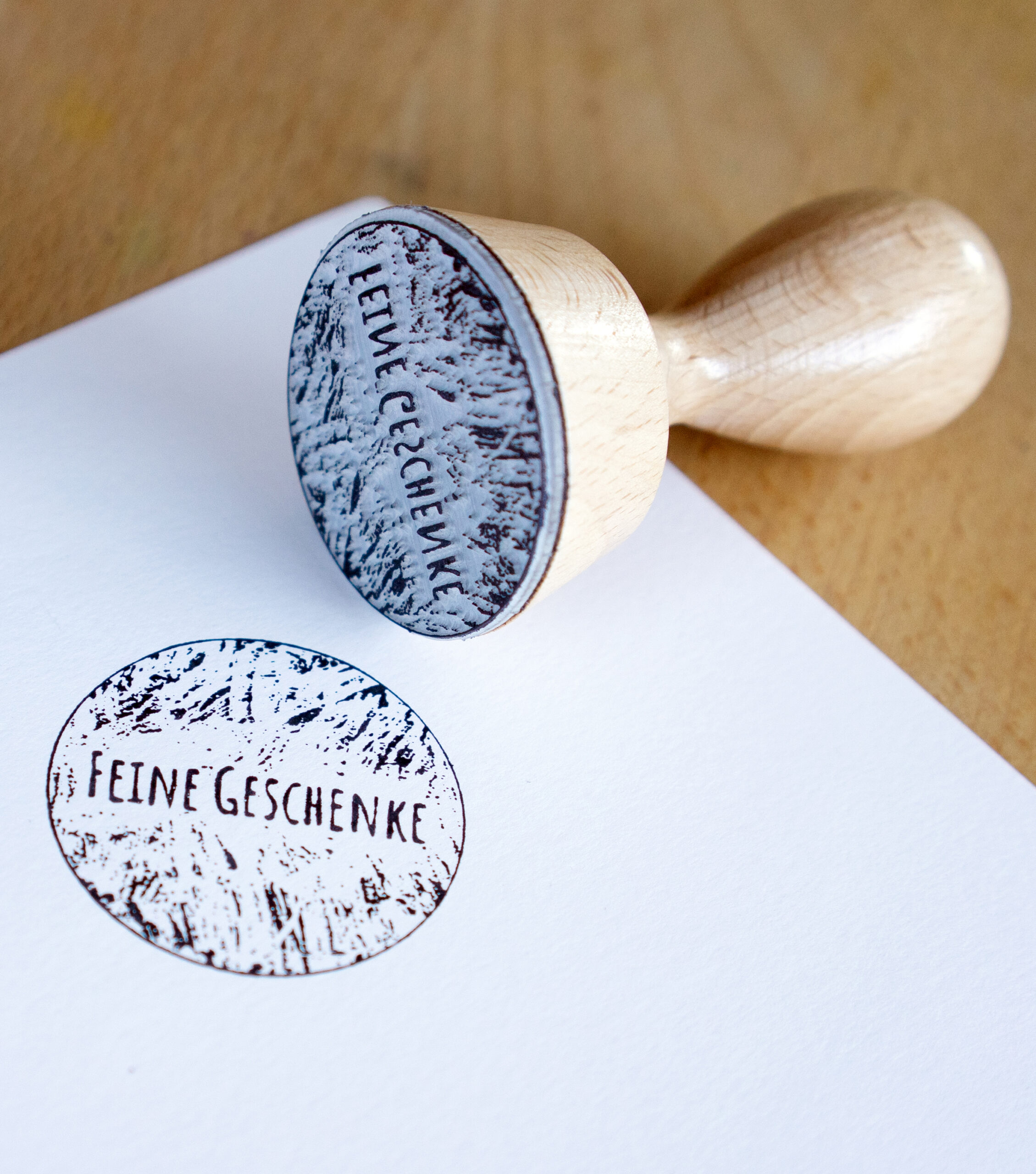 Logo und Stempel Design